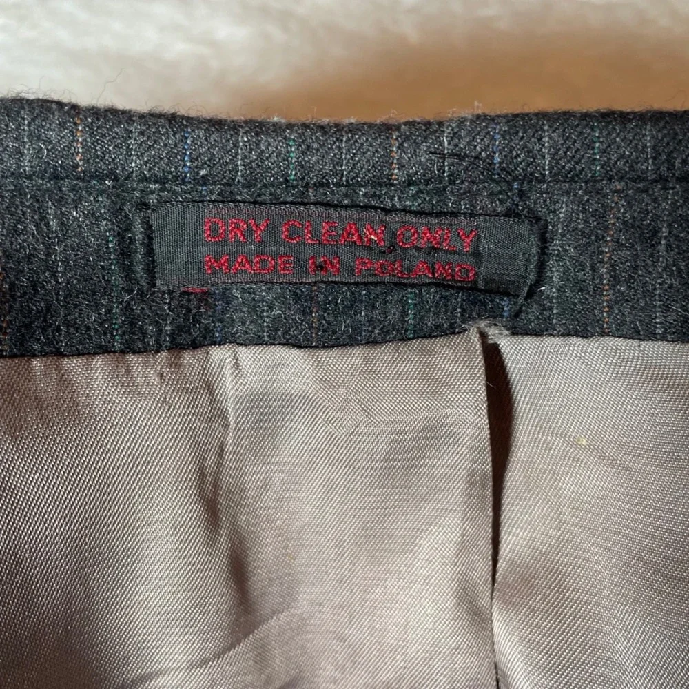 VTG English Manor 43L Blazer 100 Pure Wool Pinstripe Charcoal Gray Dark Academia